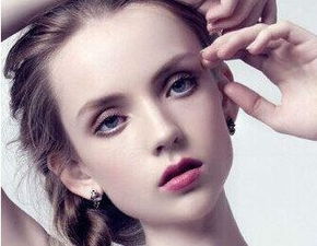 垫下巴的材料分别有哪些