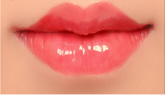 漂唇后颜色要多久恢复,漂唇手术,美化唇部的效果