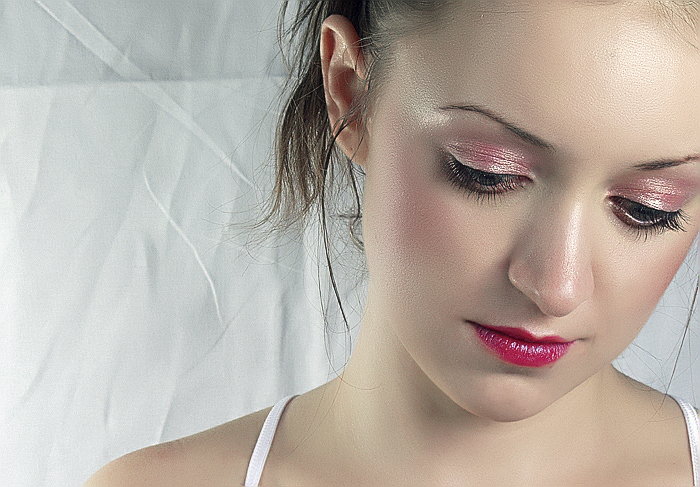 伊维兰爱贝芙丰唇法，玻尿酸丰唇的知识，玻尿酸丰唇的优点