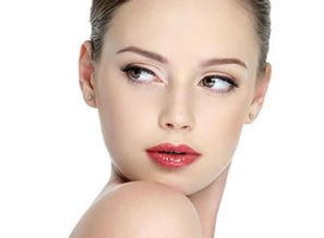 面部吸脂手术后的护理