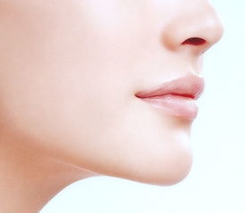 假体丰下巴的副作用