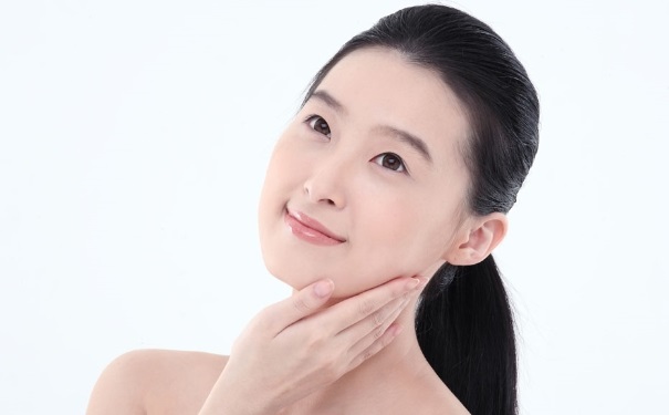 垫下巴术后有没有危害