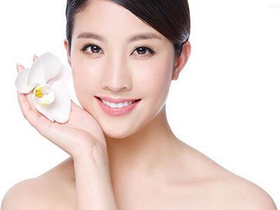 胶原蛋白丰下巴费用