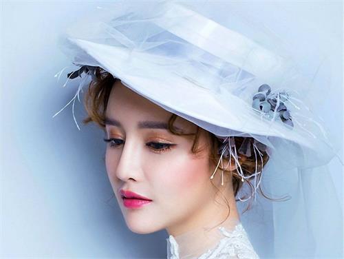 自体脂肪垫下巴手术操作过程