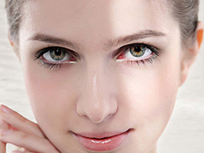 肉毒素除皱，导致面部歪斜僵硬