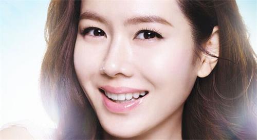 玻尿酸填充苹果肌的价格