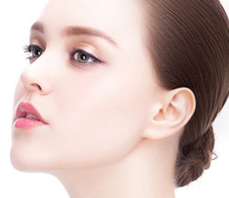 自体脂肪丰太阳穴疼吗